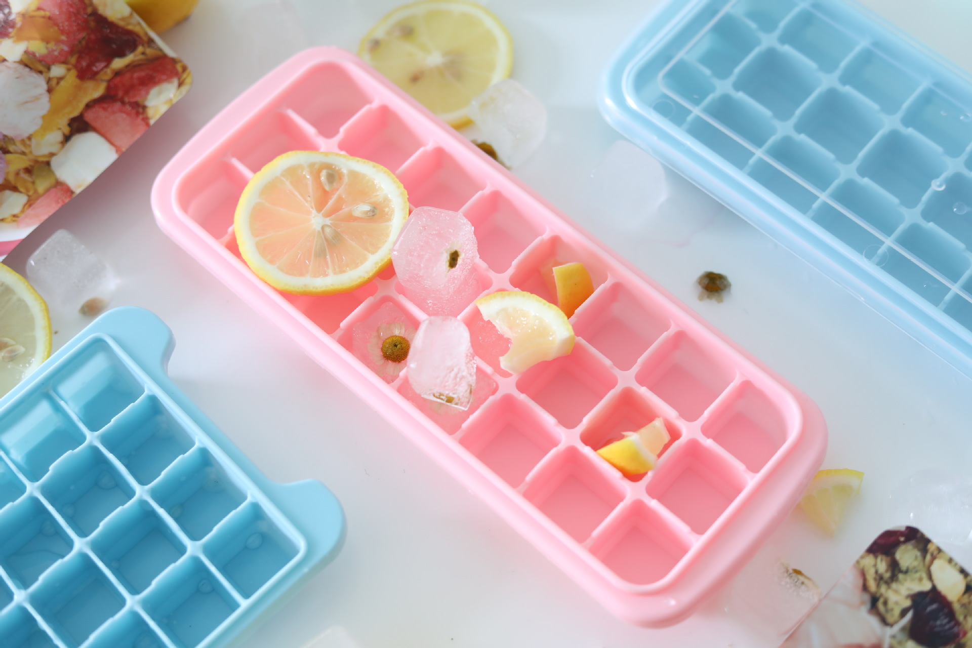 New Silicone Ice Tray 24 Grid 36 Grid Ice Tray with Lid Silicone Ice Tray Home Bar Ice Maker Wholesale New Silicone Ice Tray 24 Grid 36 Grid Ice Tray with Lid Silicone Ice Tray Home Bar Ice Maker Wholesale
