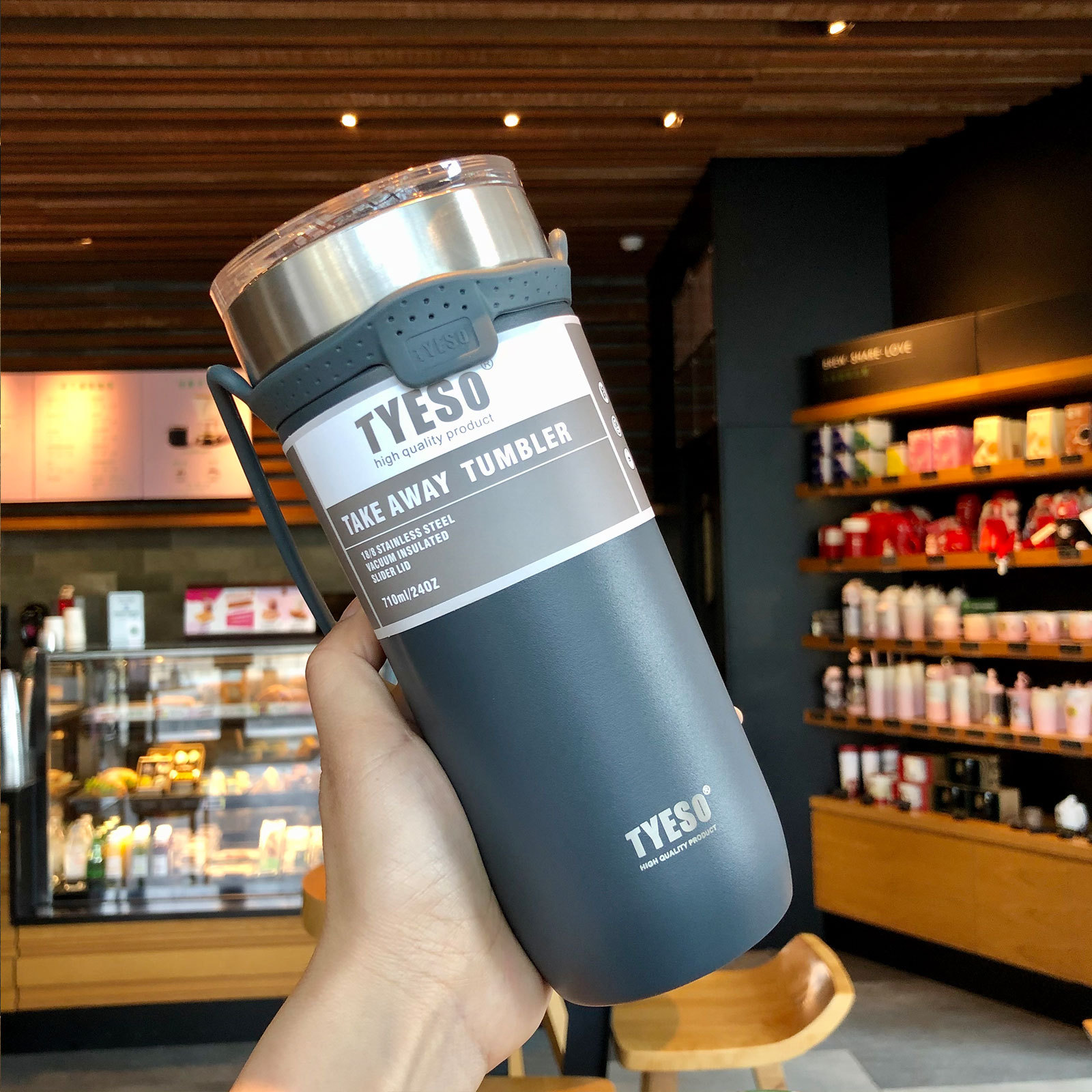 Cup Portable Stainless Steel Water Cup Creative Personality Large Capacity Sports Handle Coffee Ice Cream Cup Bottle Cup Portable Stainless Steel Water Cup Creative Personality Large Capacity Sports Handle Coffee Ice Cream Cup Bottle