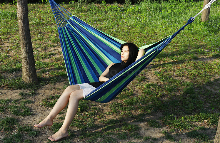Canvas hammock single double outdoor swing ice silk mesh adult and child anti-rollover indoor and outdoor hanging chair Canvas hammock single double outdoor swing ice silk mesh adult and child anti-rollover indoor and outdoor hanging chair