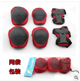 God over the children riding gear suit roller skating skates protective door thickening