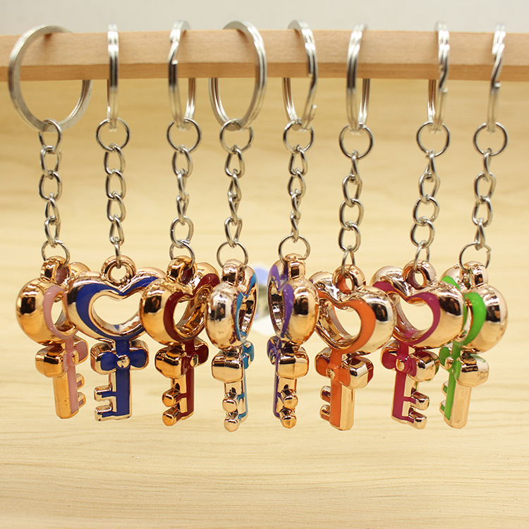 Factory Direct Sales Creative Cute Small Gift Exquisite Acrylic Love Key Key Chain Mobile Phone Pendant Wholesale