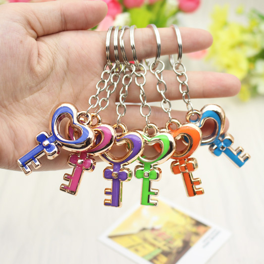 Factory Direct Sales Creative Cute Small Gift Exquisite Acrylic Love Key Key Chain Mobile Phone Pendant Wholesale