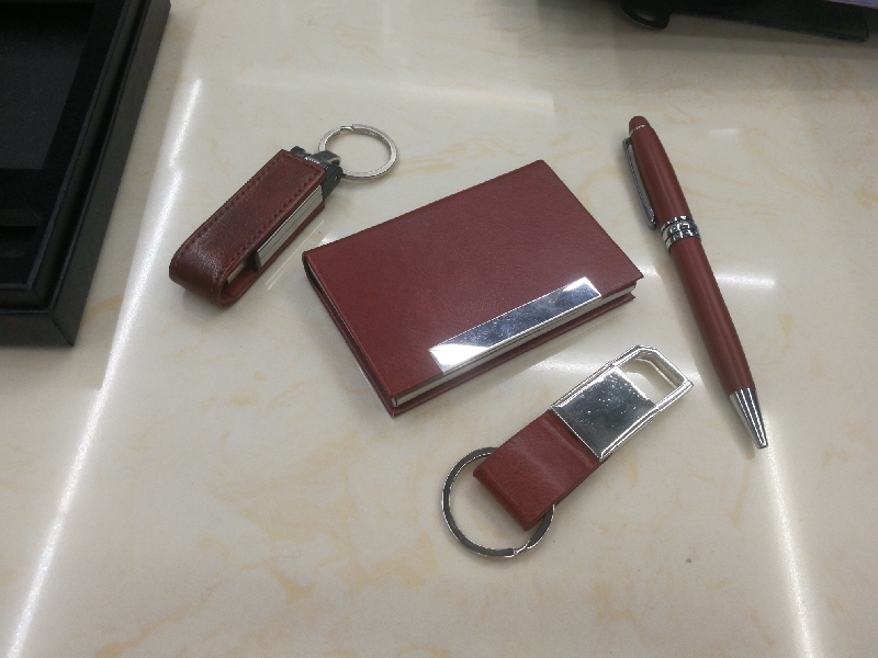 U Disk Set Business Card Case Gift Ballpoint Pen Creative USB Business Gift Keychain Gift Set