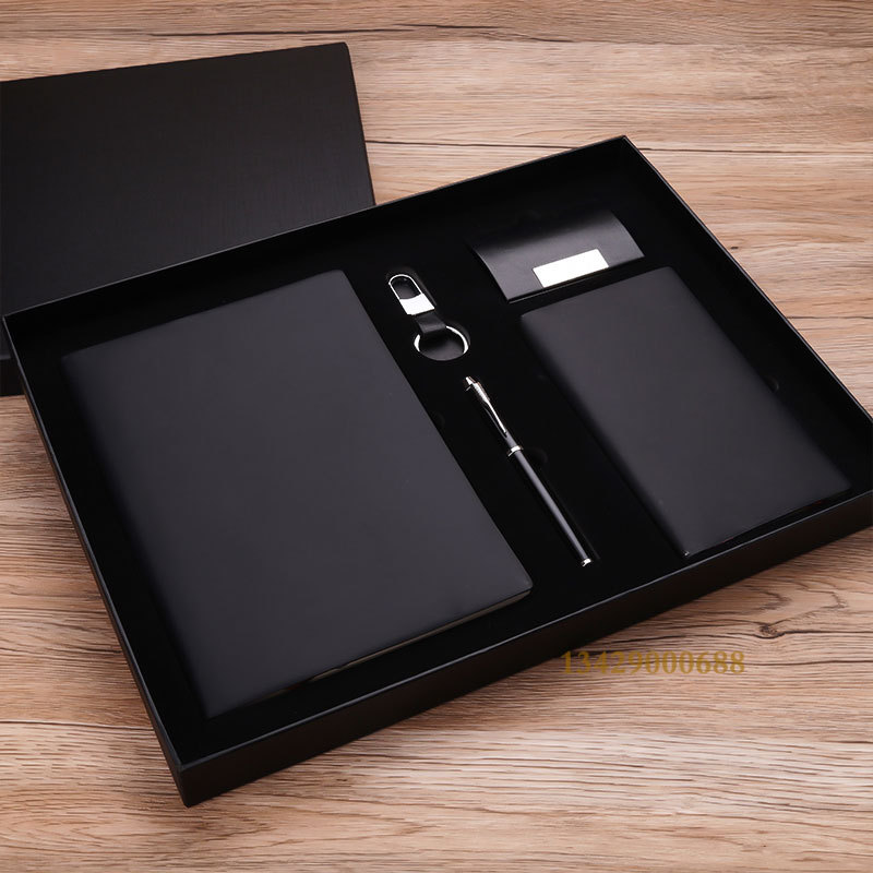 Key Chain Set Business Card Case Gift Practical School Company Business Activities Gift Notebook Gift Set Key Chain Set Business Card Case Gift Practical School Company Business Activities Gift Notebook Gift Set