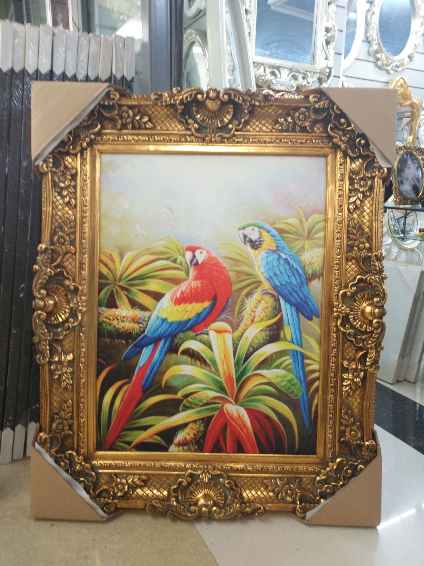 Direct Selling round Photo Frame Golden Photo Frame 82x72 KTV Photo Frame High-End Villa Photo Frame Wholesale