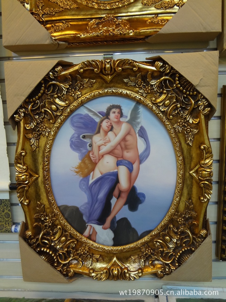 Direct Selling round Photo Frame Golden Photo Frame 82x72 KTV Photo Frame High-End Villa Photo Frame Wholesale