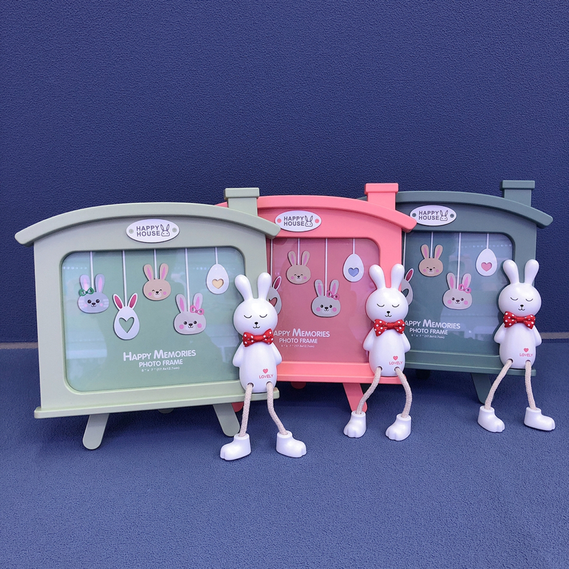 Haotao Photo Frame HT-TF3383 House-Shaped Hanging Rabbit 7-Inch (3 Colors) Haotao Photo Frame HT-TF3383 House-Shaped Hanging Rabbit 7-Inch (3 Colors)