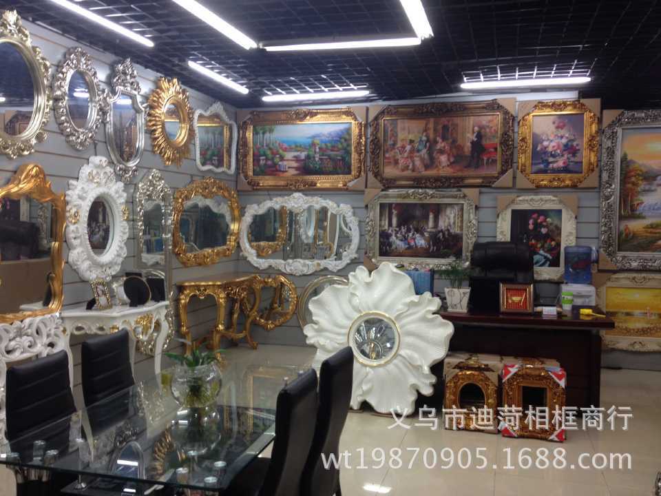 European-Style Canvas Frame Large Wedding Wedding Props Carved Vintage Photo Studio Background KTV Decorative Wall-Mounted Photo Frame Resin