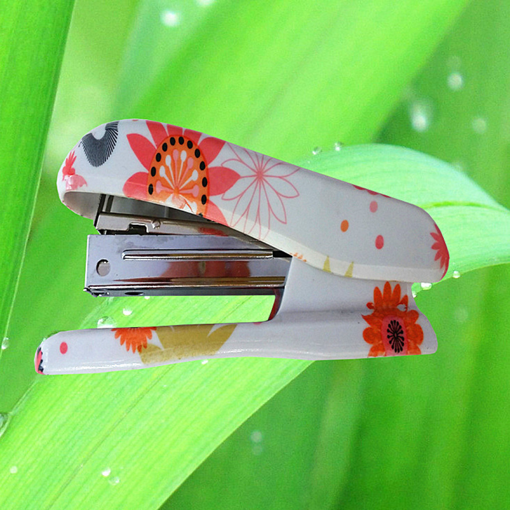 stationery  staples  The stapler Mini stapler 8223Y ceramic stapler  staple