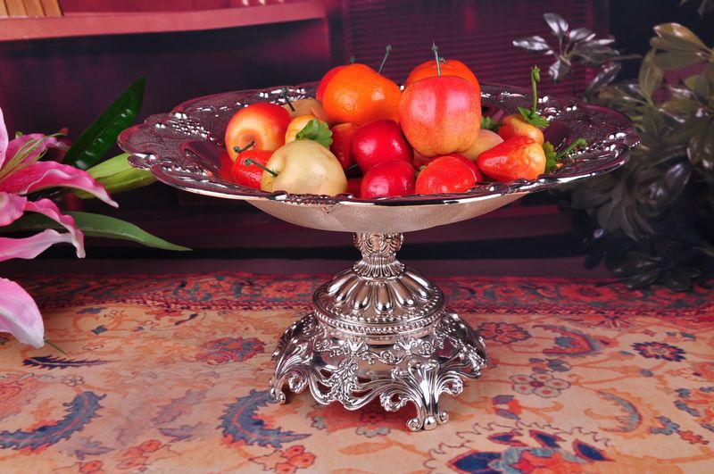 Vintage fine zinc alloy silver home decor creative fashion plate crafts