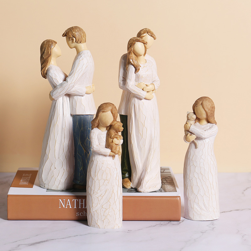Imitation Wood Carving Character Resin Crafts Wedding Gift American Couple Dog Living Room TV Cabinet Desktop Decoration