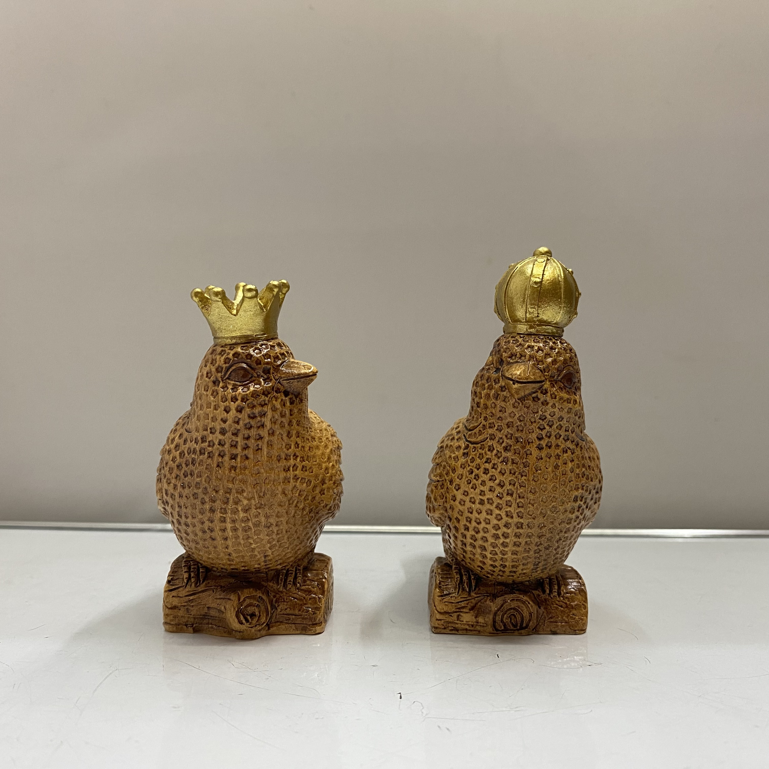 Crafts Resin Decorations Imitation Wood Color Couple Bird Ornaments Modern Home Decoration Technology Gift Factory Direct Sales