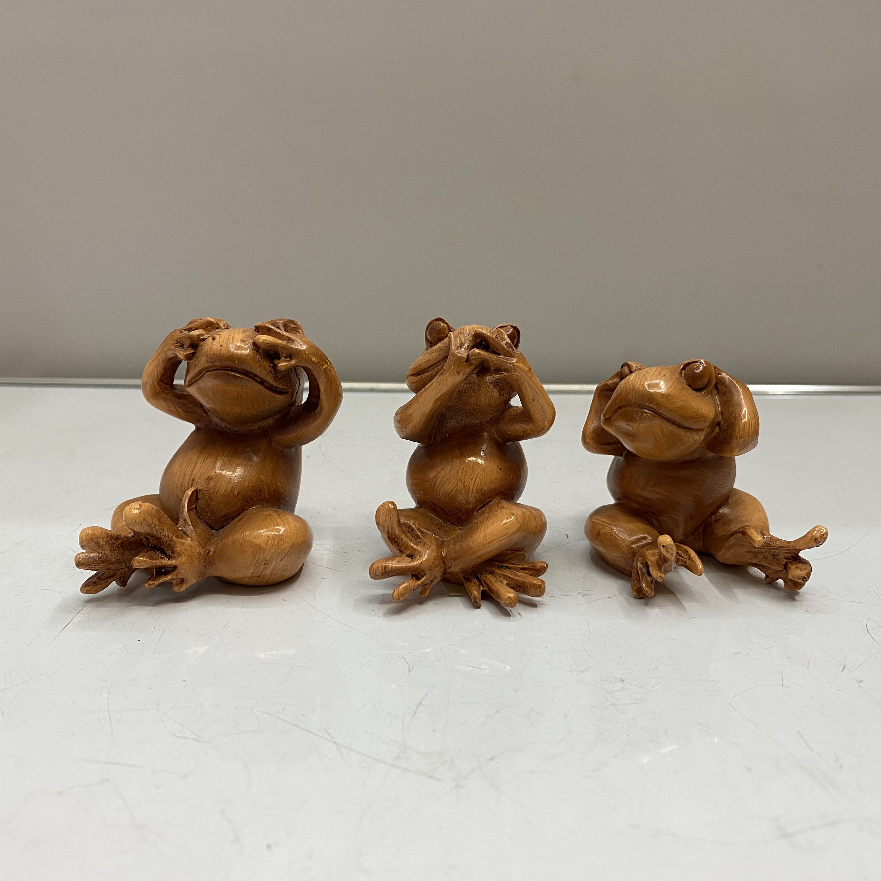 Resin Decorations Crafts Imitation Wood Color Don't Listen, Don't Look, Don't Say Three Frog Resin Home Creative Decoration Ornaments