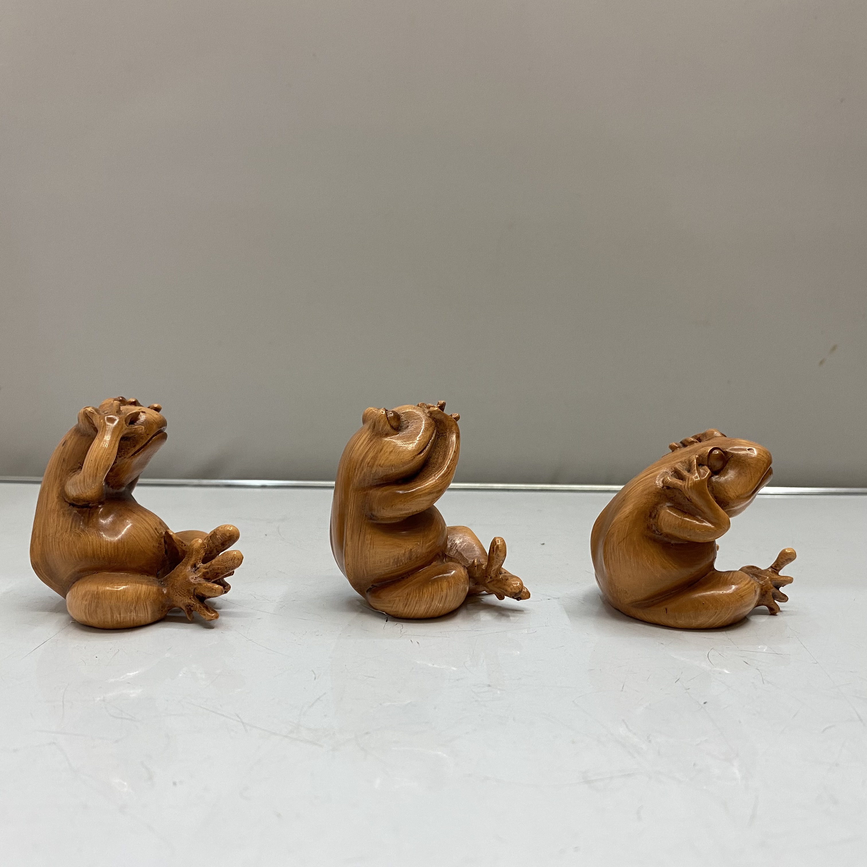 Resin Decorations Crafts Imitation Wood Color Don't Listen, Don't Look, Don't Say Three Frog Resin Home Creative Decoration Ornaments