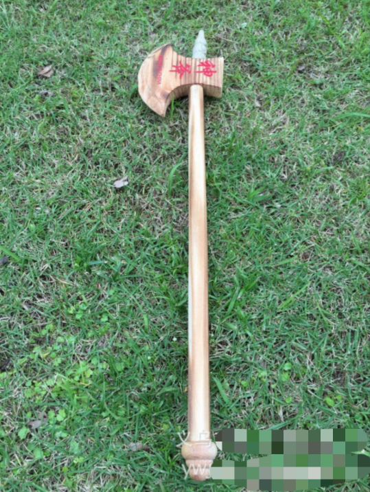 Tomahawk wooden axe performing props children acrobatics tools and wood craft crafts