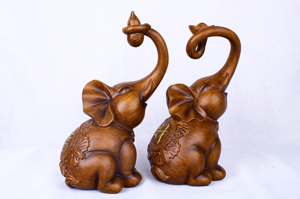 Decoration Chinese Simple Imitation Wood Grain Elephant Resin Crafts Home Decoration Factory Wholesale