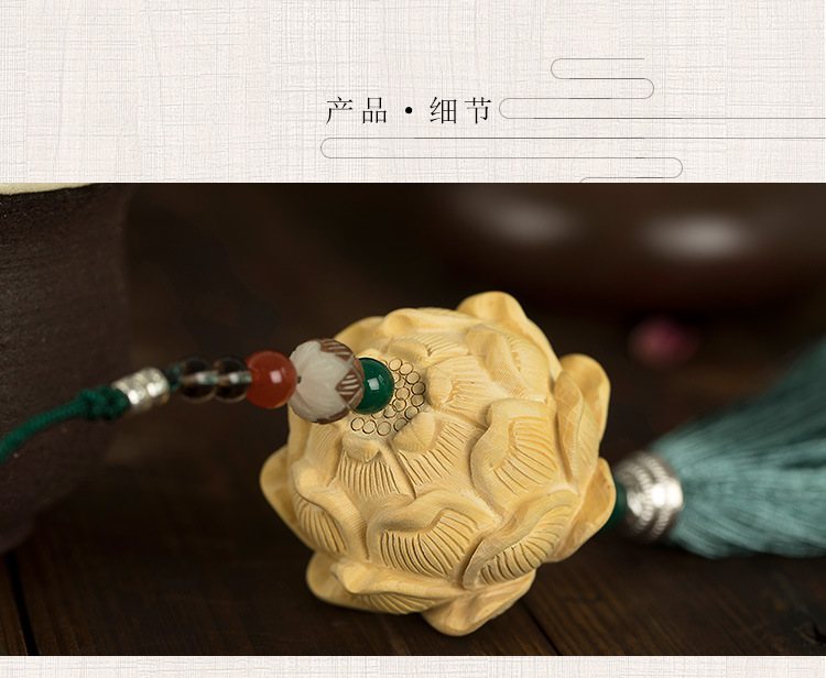 New yellow poplar wood hanging lotus car hanging pieces wood crafts lotus three-dimensional hanging pieces New yellow poplar wood hanging lotus car hanging pieces wood crafts lotus three-dimensional hanging pieces