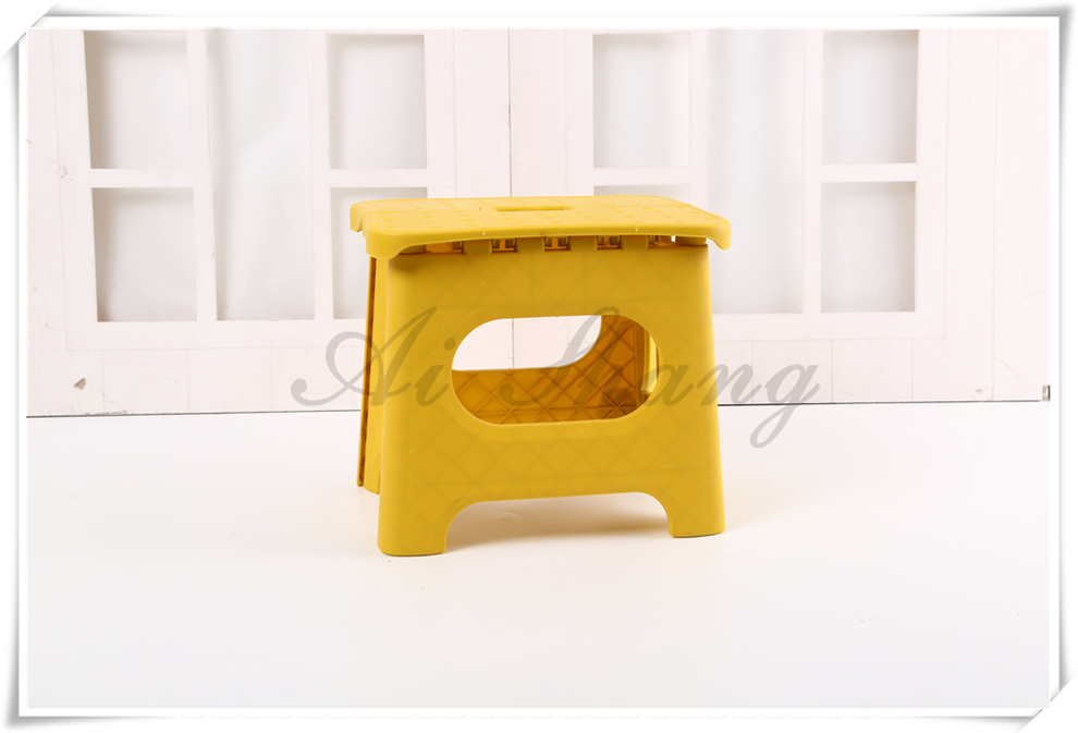 X47-018 Folding Stool Bench Small Stool Stackable Plastic Shoes Changing Maza Home Space-Saving Portable Chair