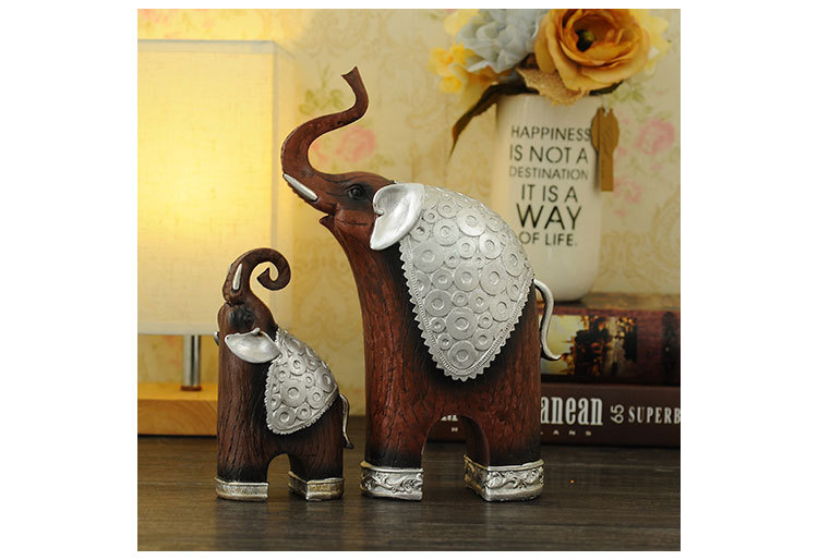 Resin crafts Thai copy wood fortune mother and child like couples wedding gifts jiapin decoration manufacturers direct sales