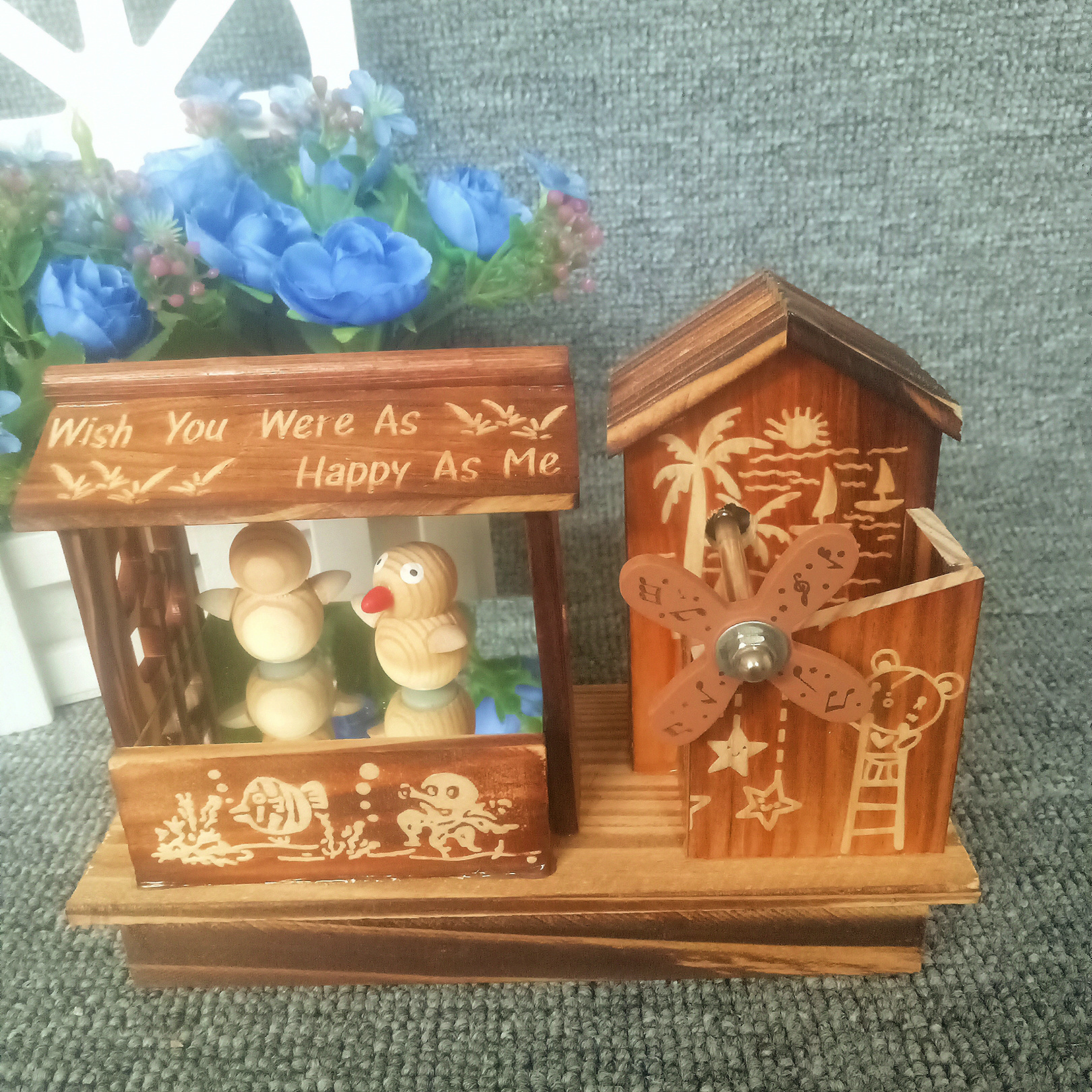 Factory wholesale creative wood rotation music wood windmill duck dance windmill wooden tourist crafts