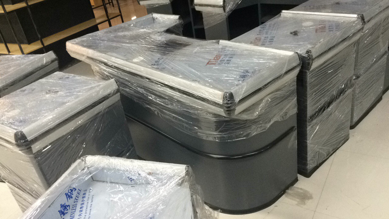 The large supermarket customised the best-selling grey cash register.