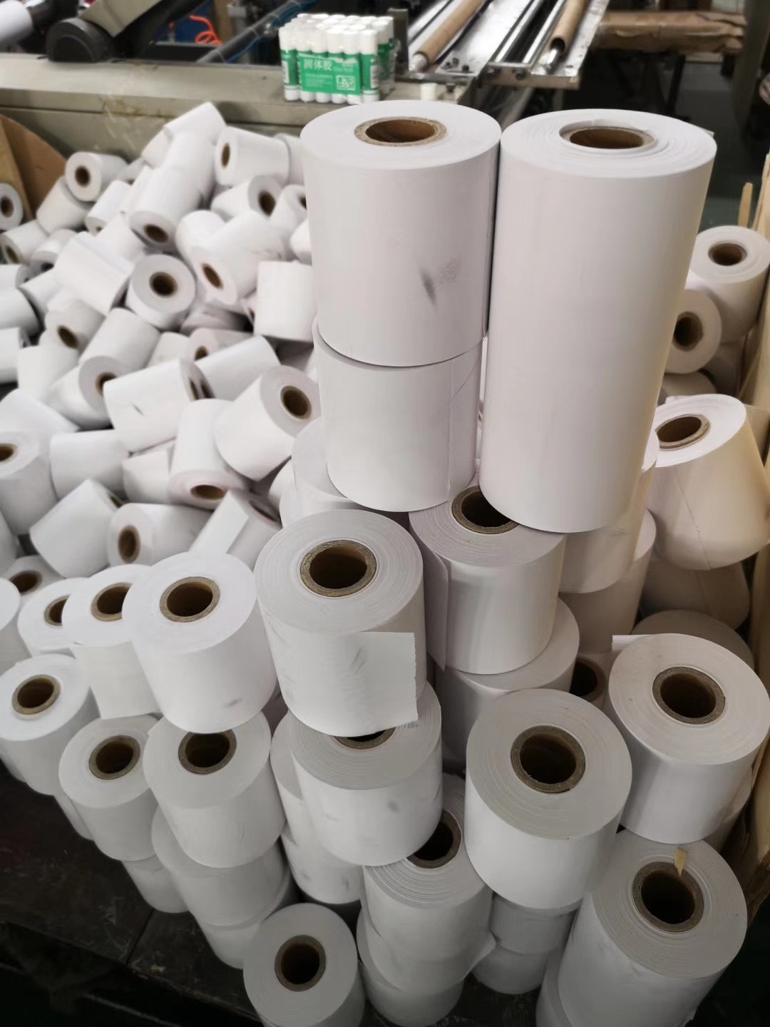 Cash Register Scale Special Thermosensitive Paper 57 * 50mm Receipt Printer Printing Paper Thermal Paper Roll Cash Register Certificate Receipt Paper
