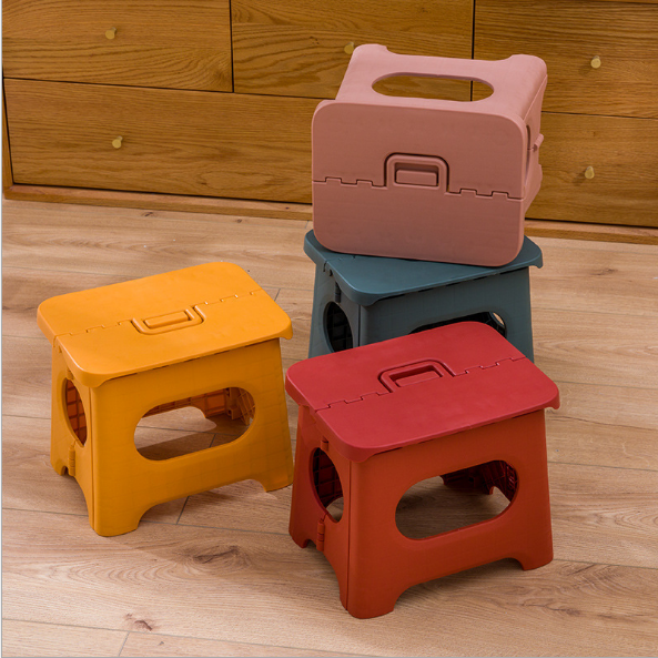 Plastic stool camping folding stool outdoor portable folding chair fishing changing shoes stool resting feet horse folding chair