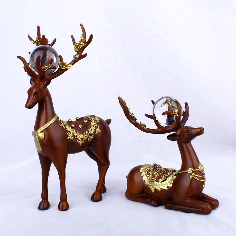 Resin Crafts Modern Minimalist Wood Color Sika Deer Decoration Creative Home Decoration Living Room Wine Cabinet Decorations
