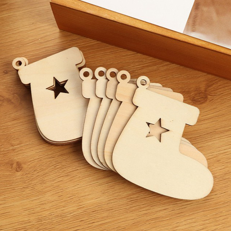 Christmas Pendant Carved Wood Crafts DIY Country Wooden Christmas Tree Pendant Home Decoration Gift Accessories