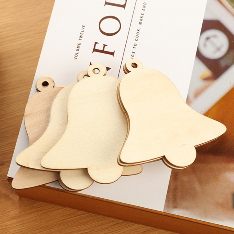 Christmas Pendant Carved Wood Crafts DIY Country Wooden Christmas Tree Pendant Home Decoration Gift Accessories