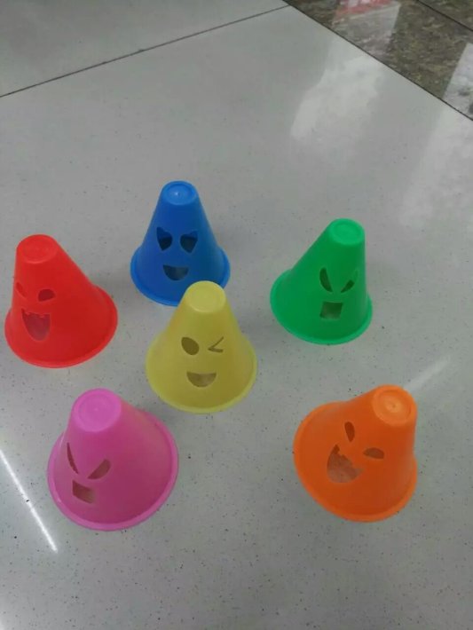 The Skating Shoes Emoji Roadblock Roller Skates Road Pile Semi-Soft Roadblock Skating Pile