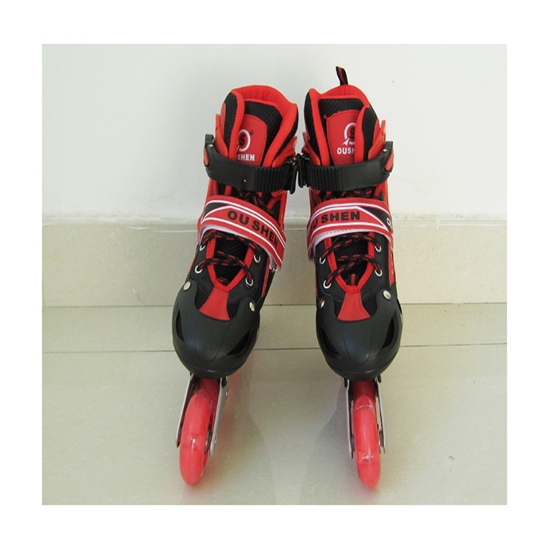 New Pu8 Wheel Full Flash Inline Skating Shoes for Boys and Girls the Skating Shoes Adult Roller Skates Factory Wholesale