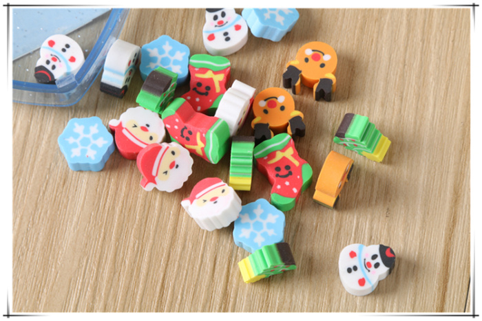 Cartoon Christmas eraser set for children's New Year creative stationery gifts Cartoon Christmas eraser set for children's New Year creative stationery gifts