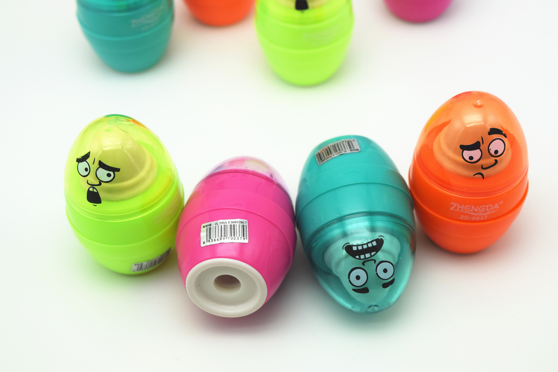 Manufacturers sell creative egg multi-functional single hole pencil sharpener rubber combination school supplies stationery gifts