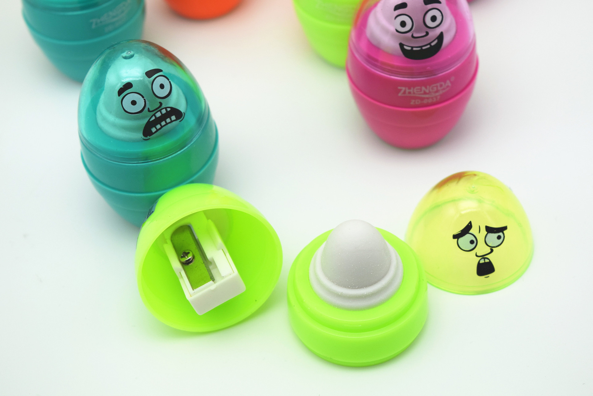 Manufacturers sell creative egg multi-functional single hole pencil sharpener rubber combination school supplies stationery gifts