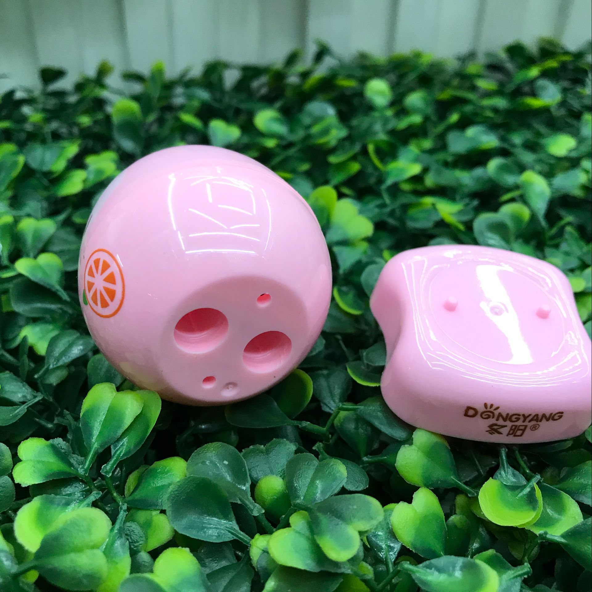 cartoon double hole pencil sharpener candy color animal cute egg sharpener pen shaver student stationery wholesale