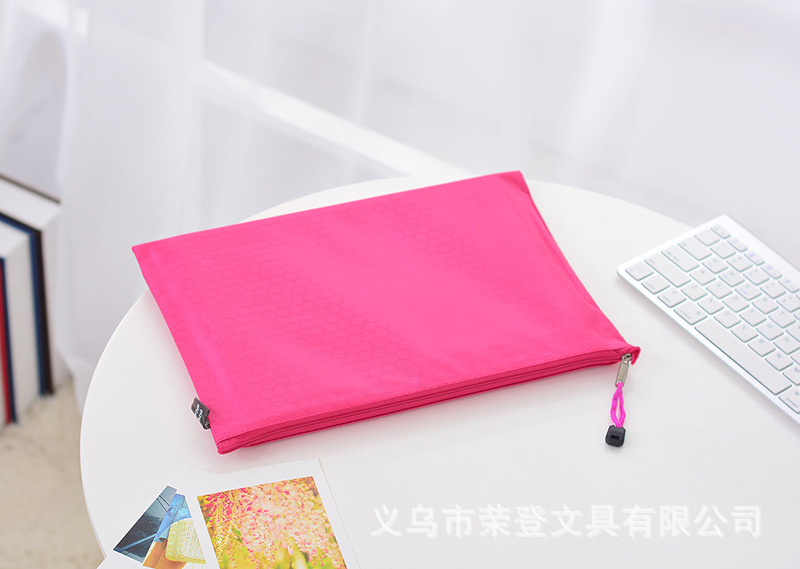 New PVC Football Pattern Mesh Zipper Handbag A4 File Information Bag Office Stationery Student File Bag New PVC Football Pattern Mesh Zipper Handbag A4 File Information Bag Office Stationery Student File Bag