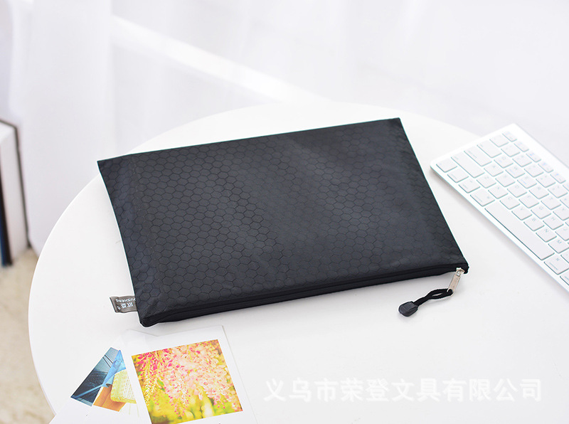 New PVC Football Pattern Mesh Zipper Handbag A4 File Information Bag Office Stationery Student File Bag New PVC Football Pattern Mesh Zipper Handbag A4 File Information Bag Office Stationery Student File Bag