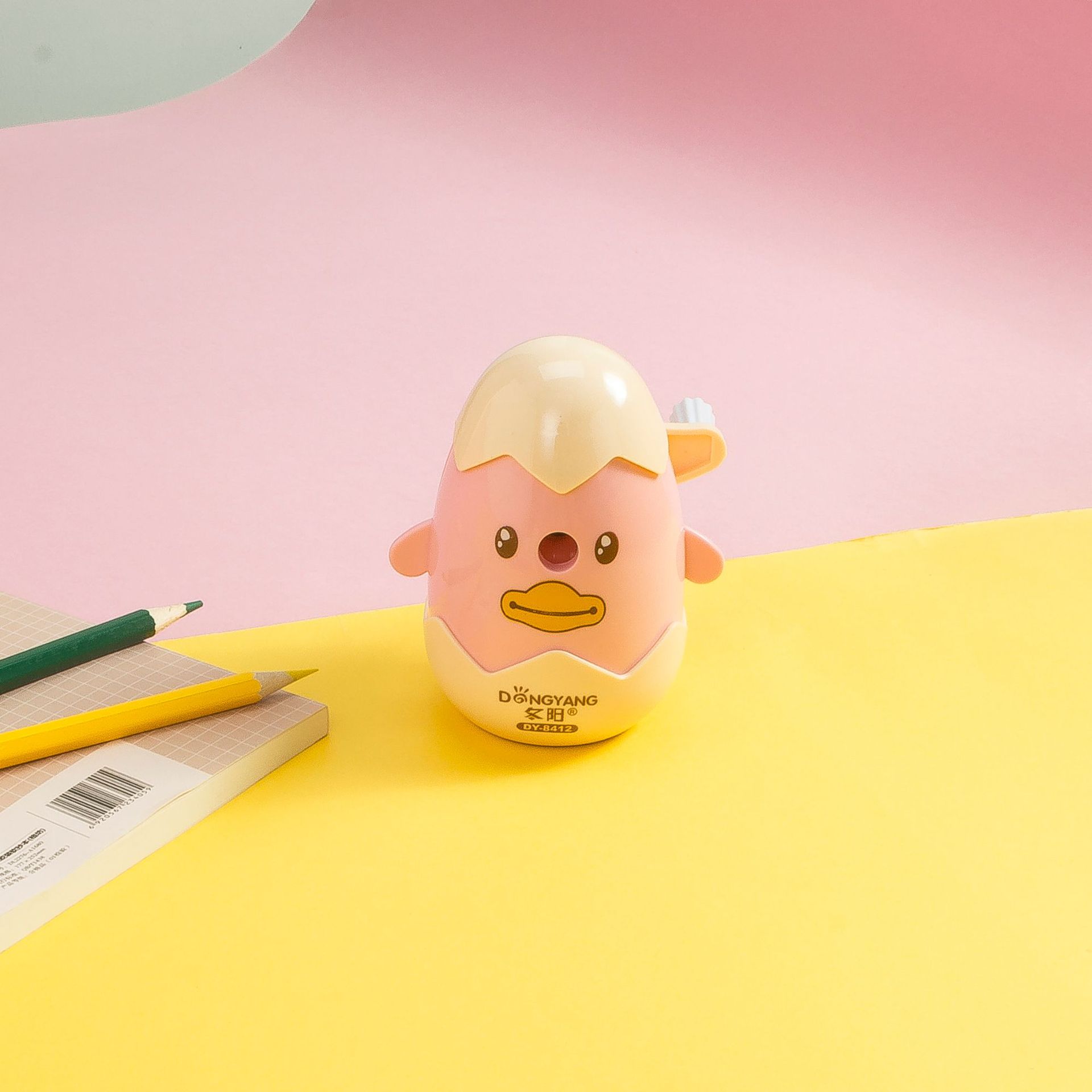 Creative animal model pencil sharpener cartoon hand swing pencil sharpener active entry and exit pen sharpener wholesale