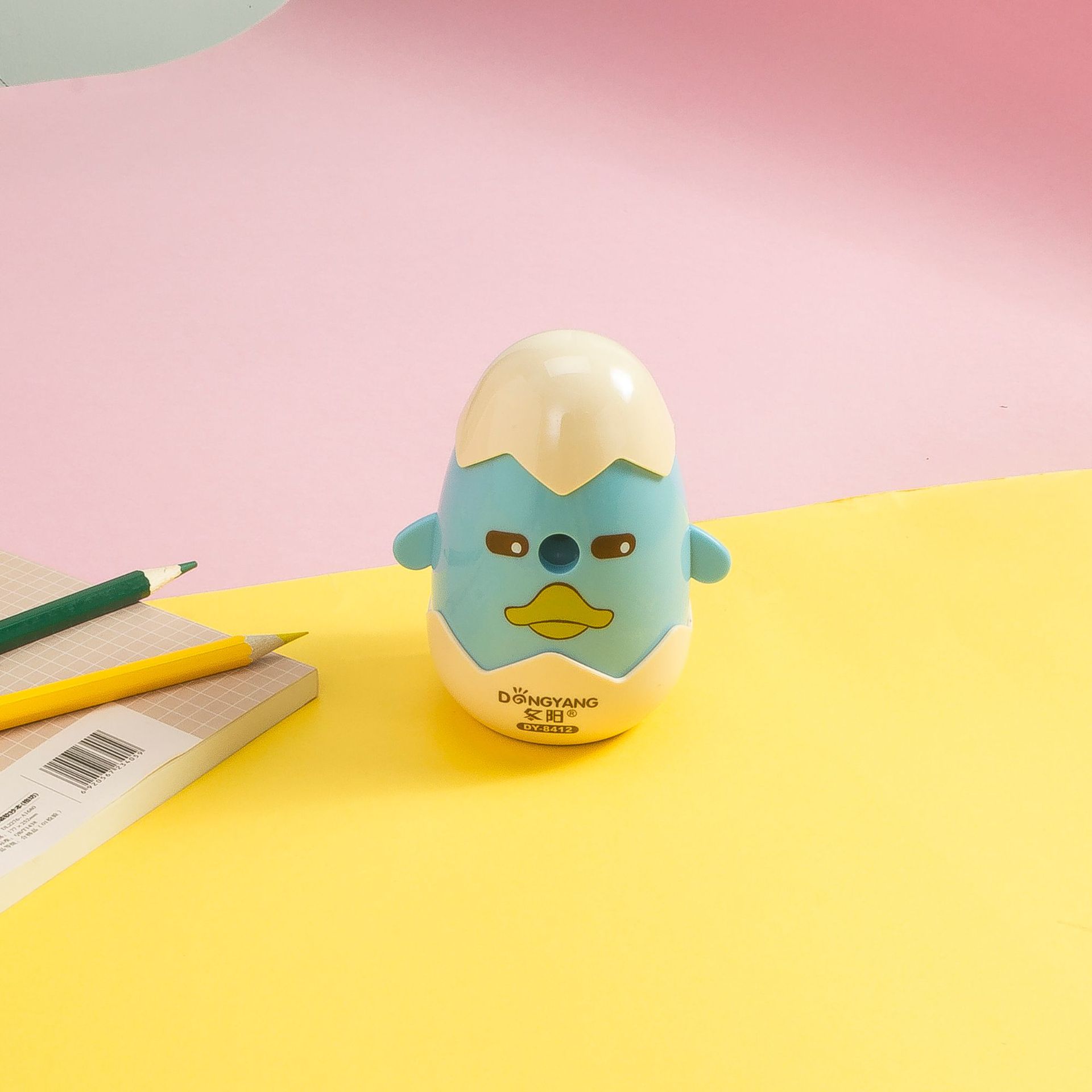 Creative animal model pencil sharpener cartoon hand swing pencil sharpener active entry and exit pen sharpener wholesale