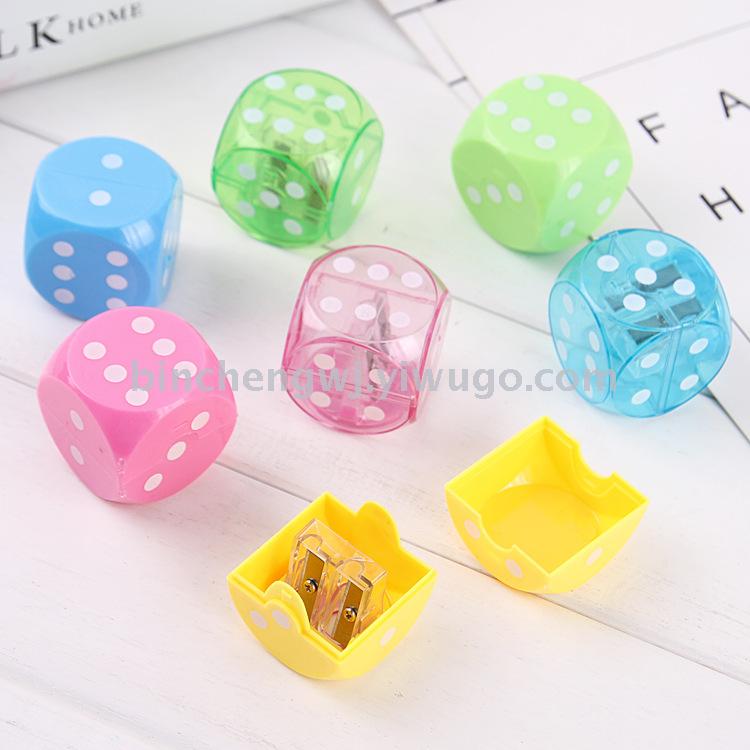 Dice  pencil sharpener Plastic double hole sieve pencil sharpener cute cartoon sharpener.