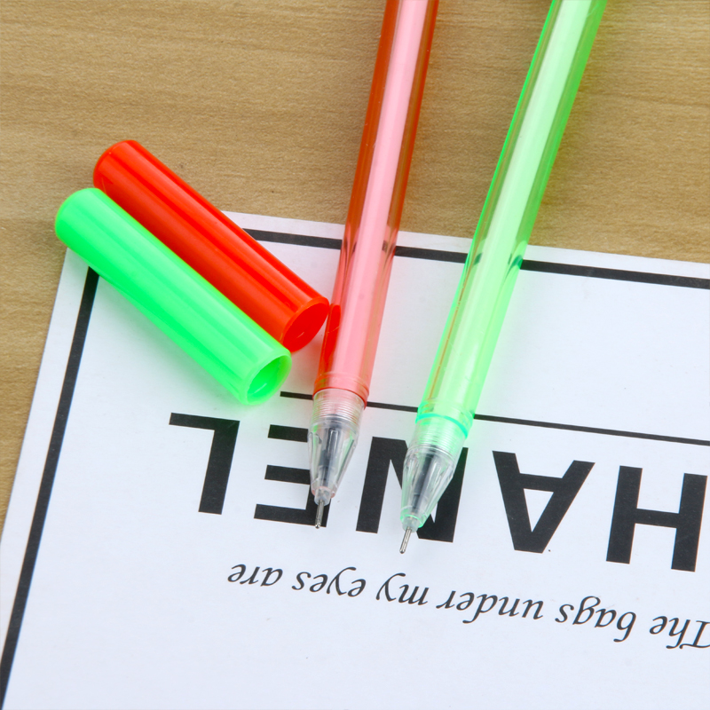 Cute Superman Captain America Spider-Man Superhero Gel Pen Cartoon Water-Based Paint Pen Signature Pen Cute Superman Captain America Spider-Man Superhero Gel Pen Cartoon Water-Based Paint Pen Signature Pen