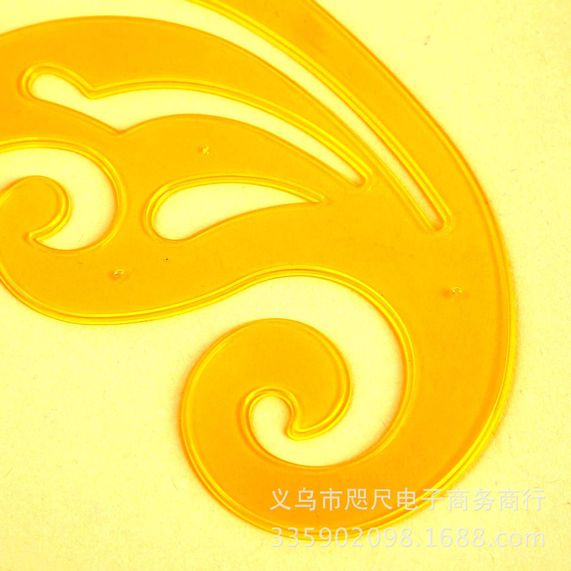 Bin bin-bin stationery factory direction-cartoon selling curve ruler cloud-shaped organic curve board 20cm