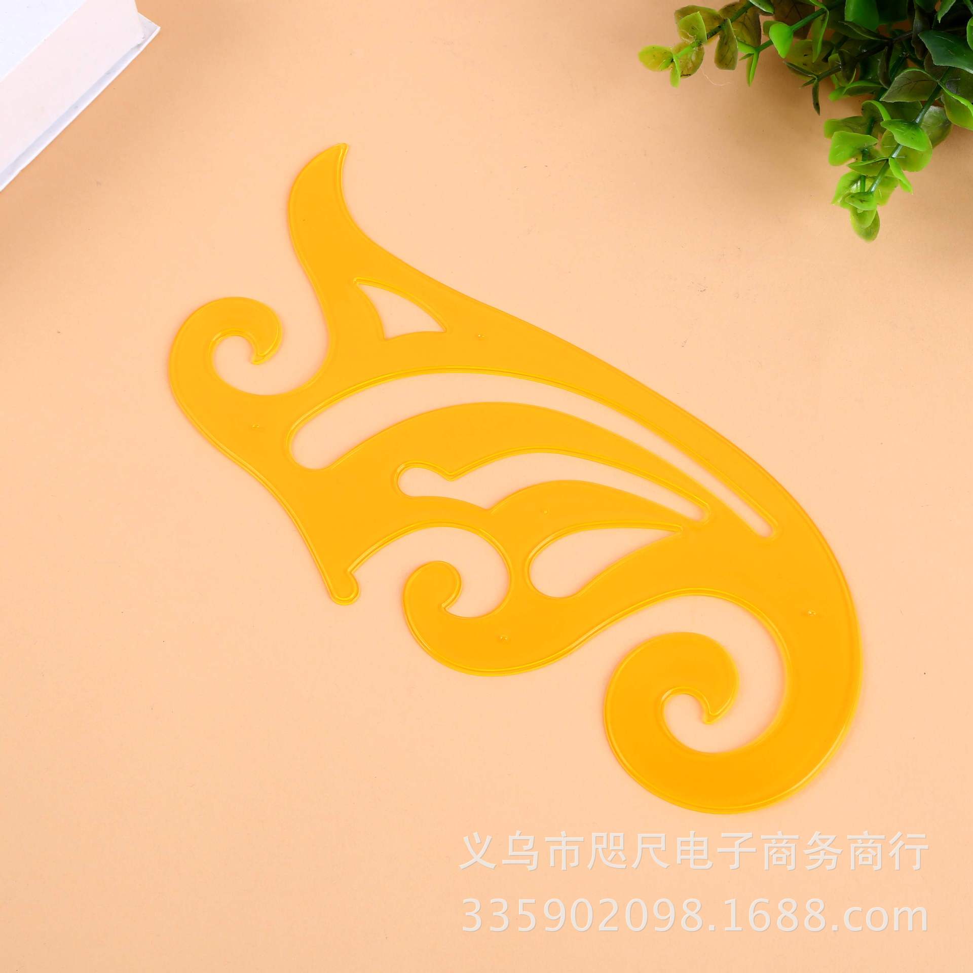 Bin bin-bin stationery factory direction-cartoon selling curve ruler cloud-shaped organic curve board 25cm