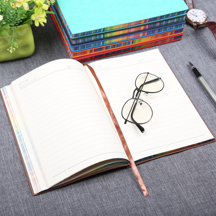 Manufacturer Customized 10 Open Soft Leather Intimate Business Pu Buckle Notebook Pack Faux Leather Notepad Customized Logo