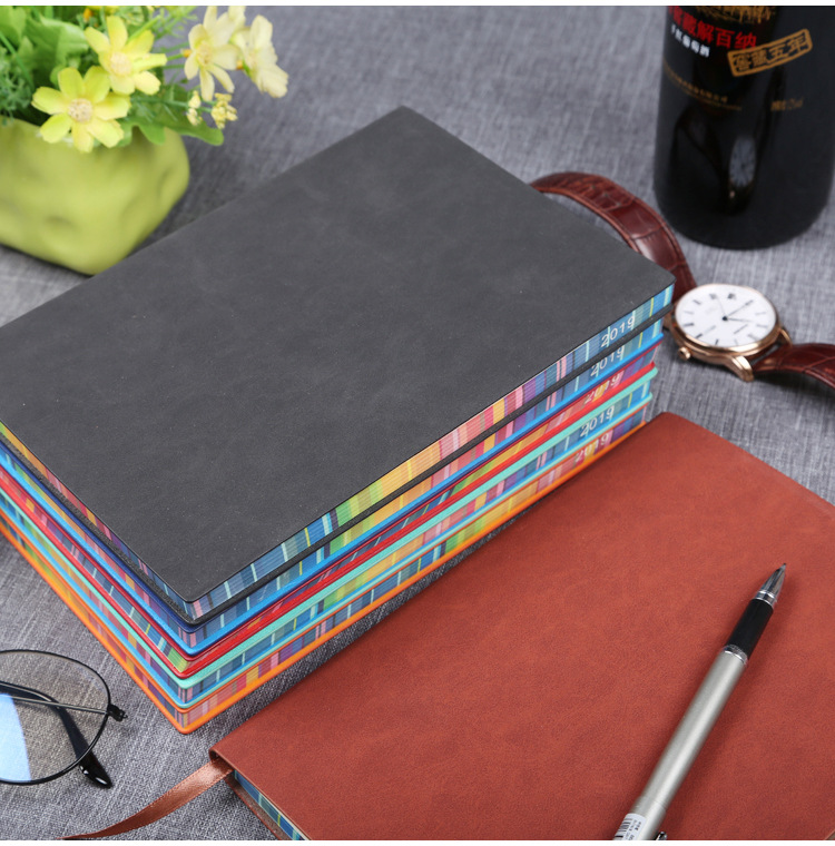 Manufacturer Customized 10 Open Soft Leather Intimate Business Pu Buckle Notebook Pack Faux Leather Notepad Customized Logo