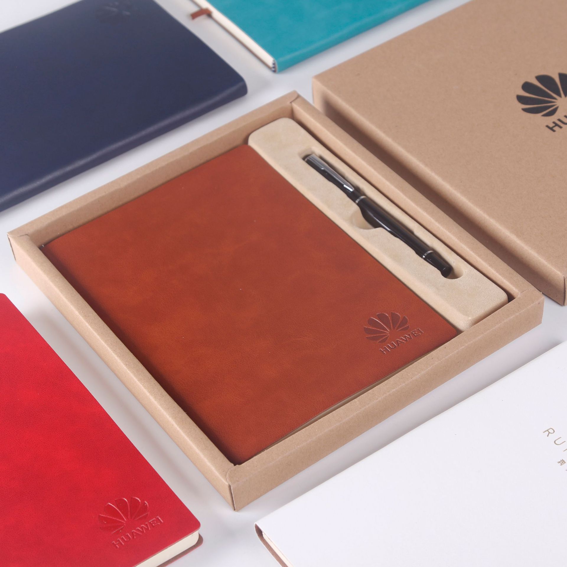 A5 Notebook Pack Soft Leather PU Office Stationery with Pen Creative Business Notebook Gift Box Custom Logo