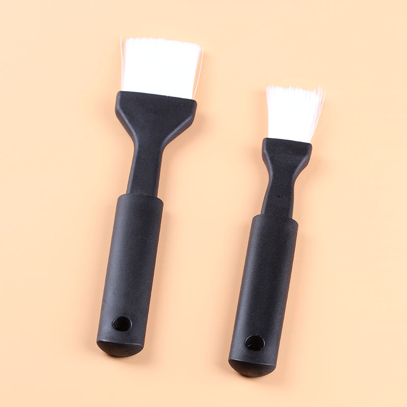 Baking tool grilling brush oil brush long handle high temperature resistant silicone cooking brush easy to clean 2 pieces Baking tool grilling brush oil brush long handle high temperature resistant silicone cooking brush easy to clean 2 pieces