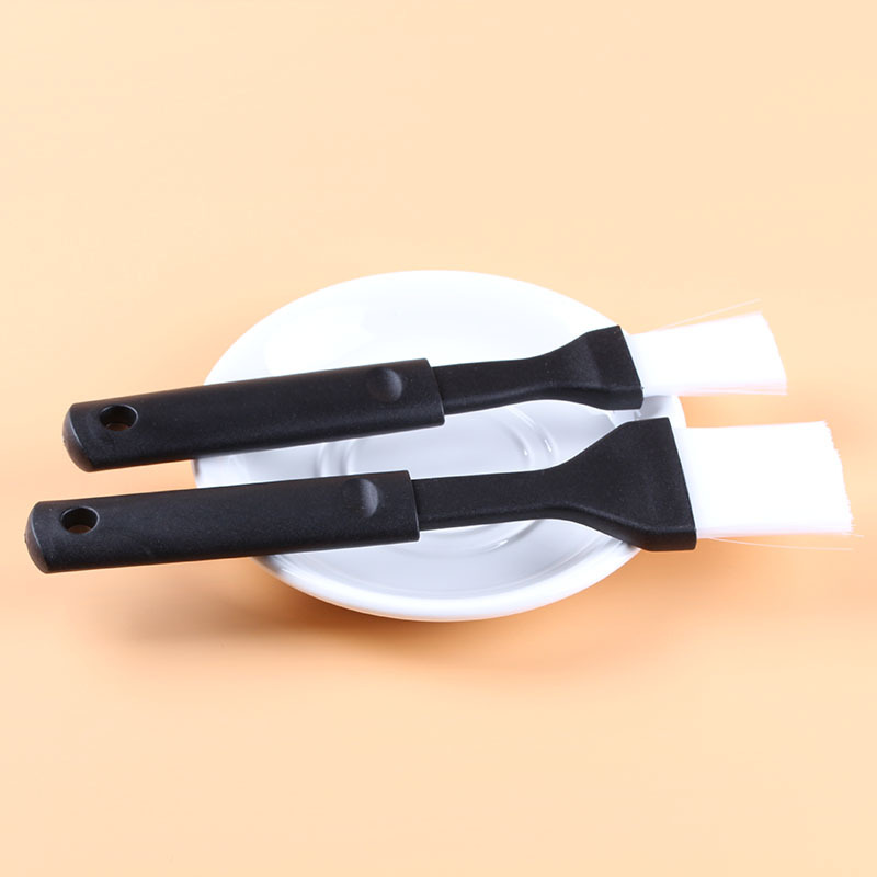 Baking tool grilling brush oil brush long handle high temperature resistant silicone cooking brush easy to clean 2 pieces Baking tool grilling brush oil brush long handle high temperature resistant silicone cooking brush easy to clean 2 pieces