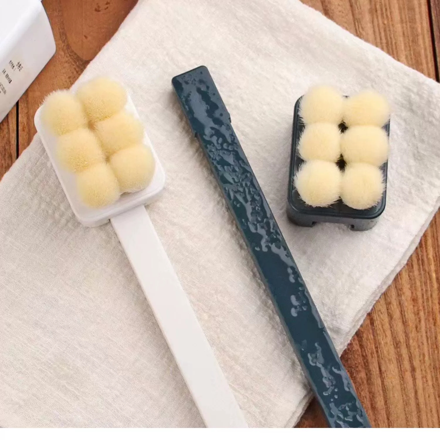 Korean Shower Brush,Back Washer for Men Women, Long Handle Body Brush Wet Body Clean Tools Natural Bristle Exfoliator